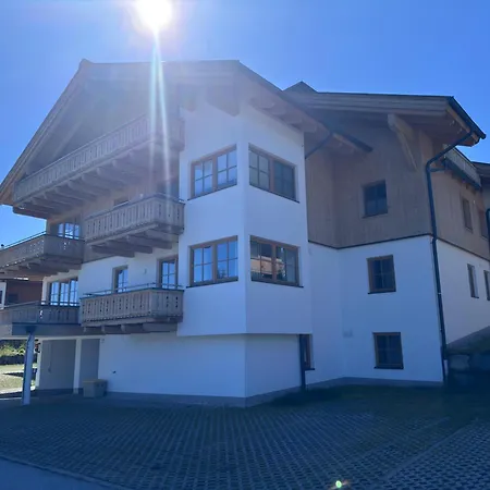 Apartament Duxeranger E 8 *
